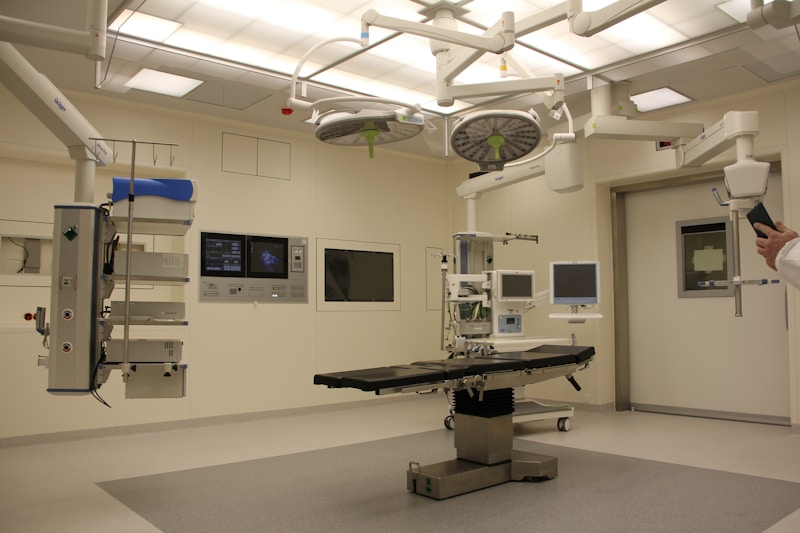 Full-body 3T MRI scanner